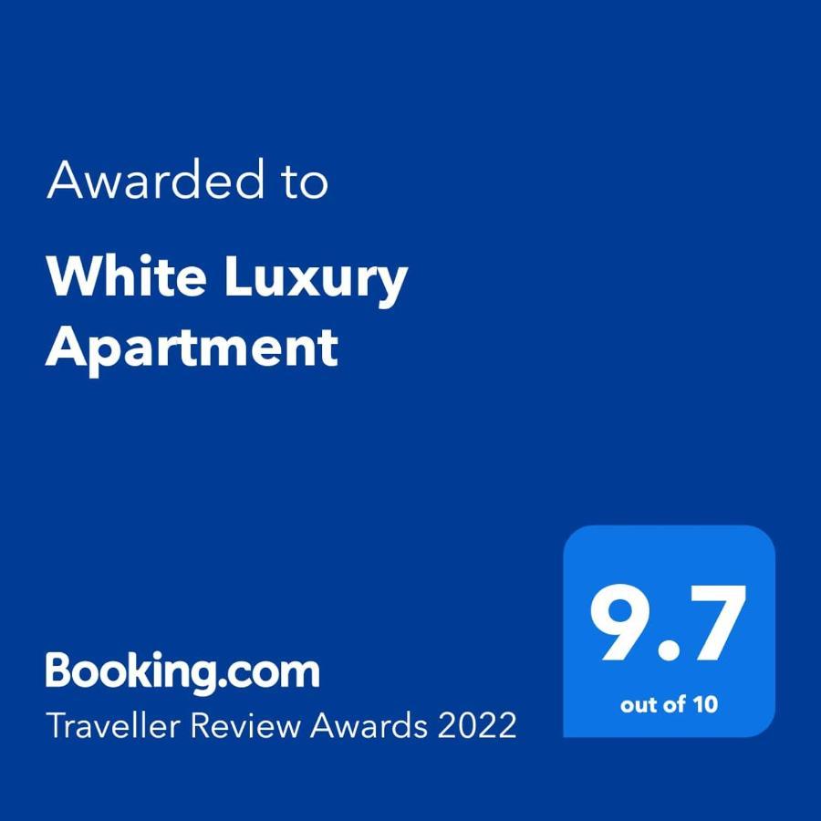 White Luxury Apartment Sibiu Eksteriør bilde