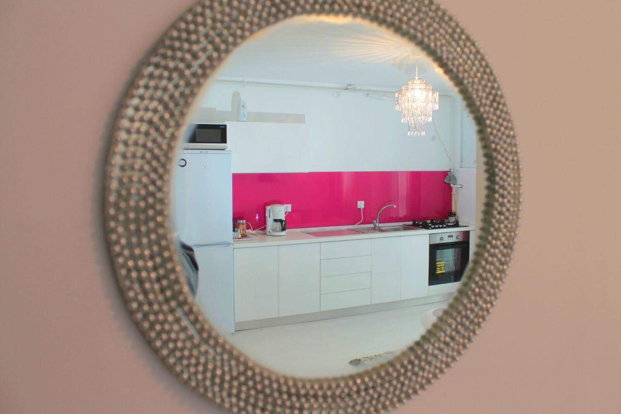 White Luxury Apartment Sibiu Eksteriør bilde
